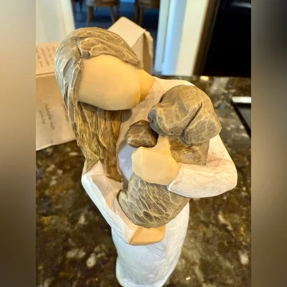 Willow Tree hand painted sculpture - Picture 2 of 12